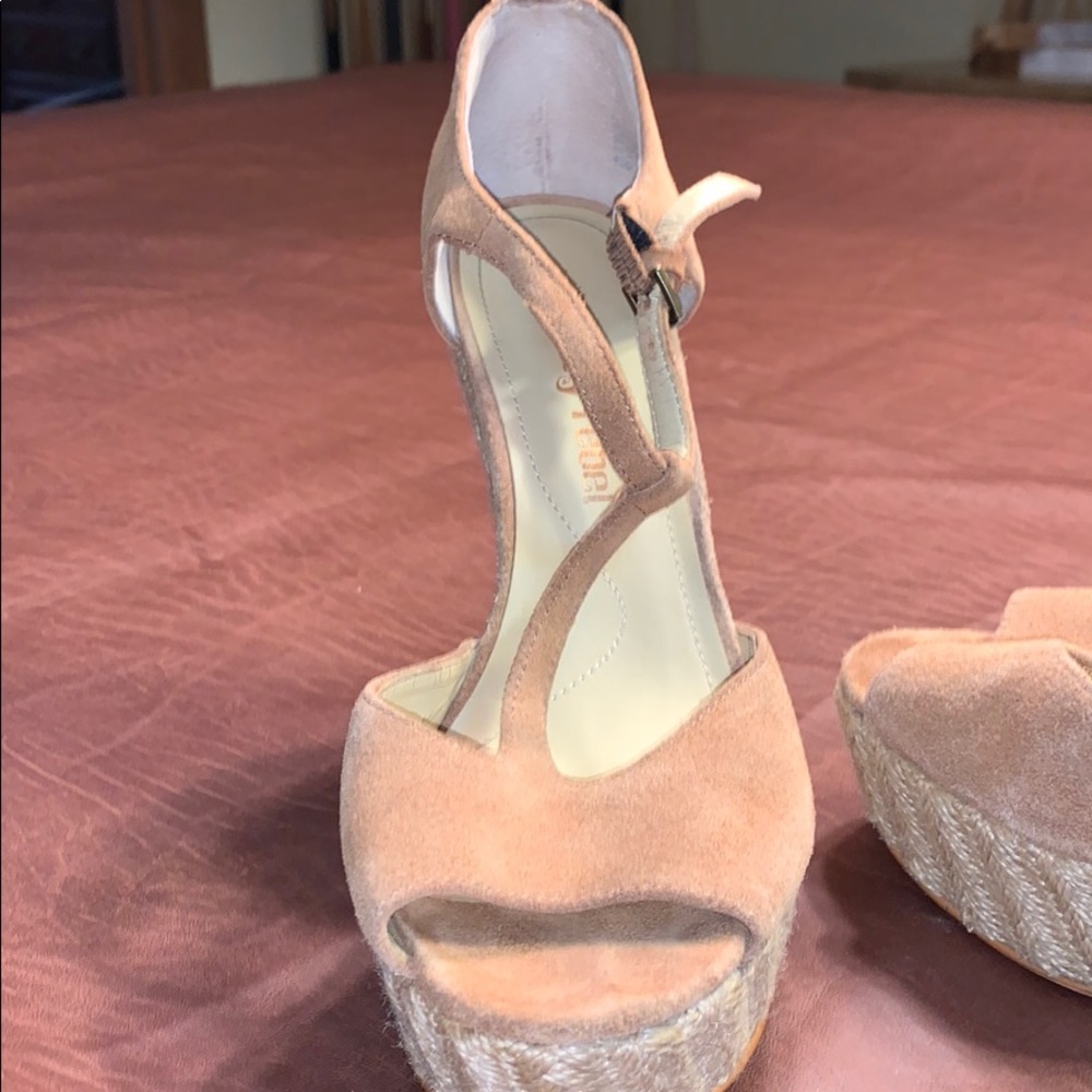 Wedges - Picture 2 of 4